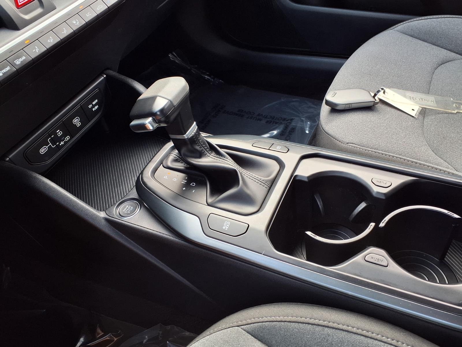 Used 2025 Gray Kia LXS image 10