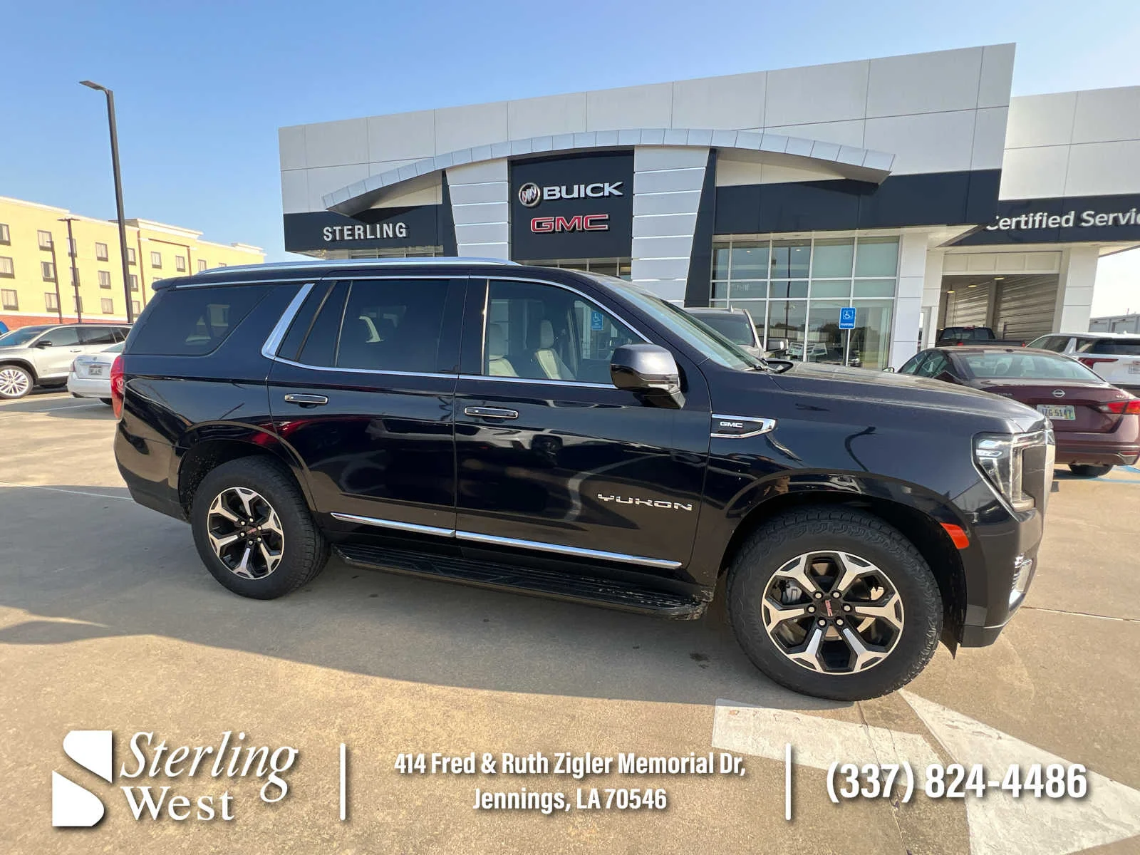 2023 GMC Yukon SLT