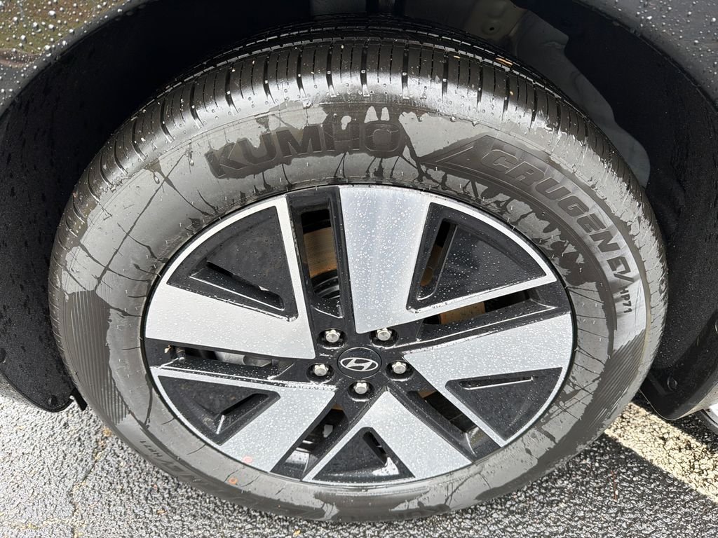 New 2026 Gray Hyundai SEL image 11