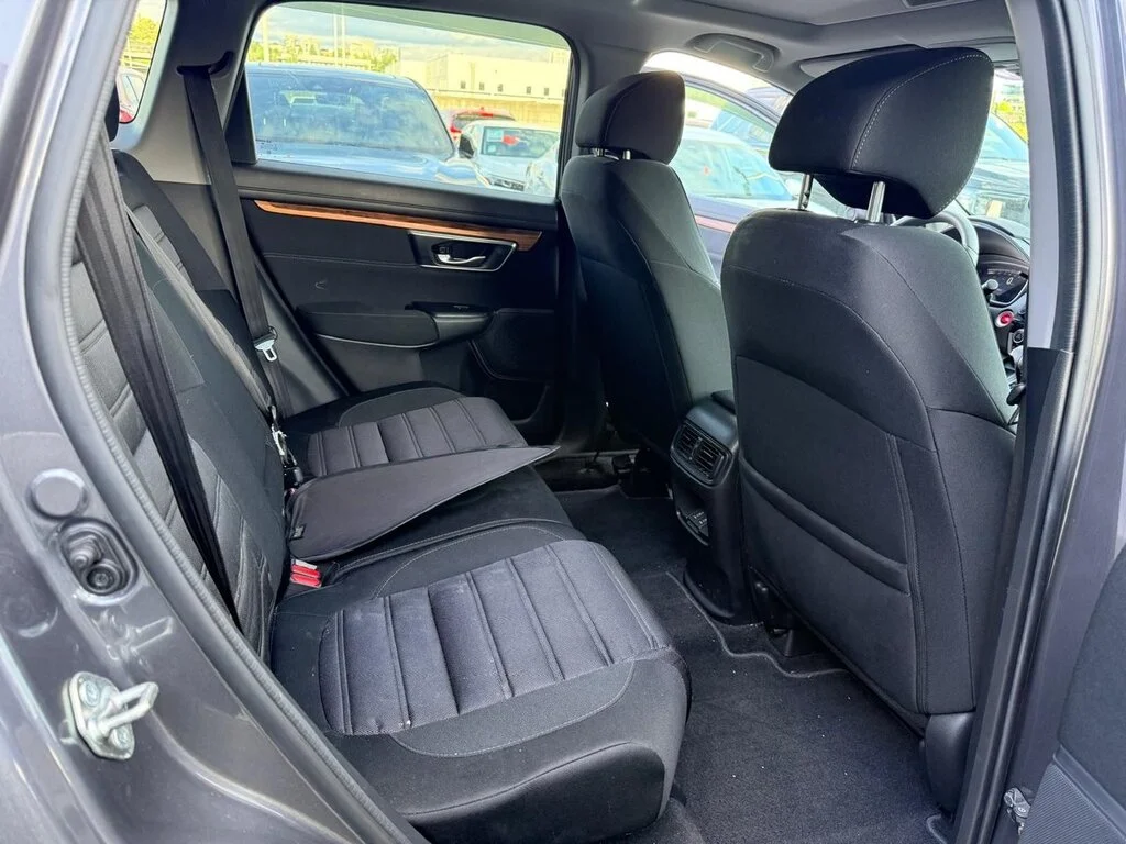 Used 2018 Modern Steel Metallic Honda EX AWD Dilawri Certified   One Owner   Local BC image 14