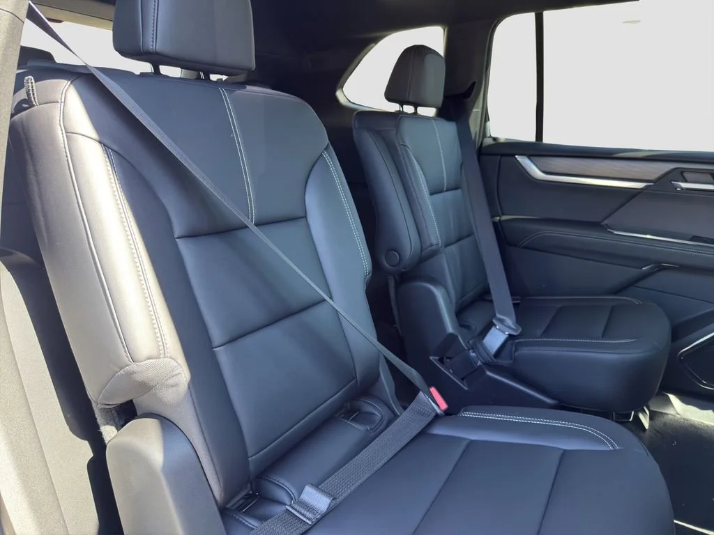 2026 GMC Acadia Elevation - Photo 19