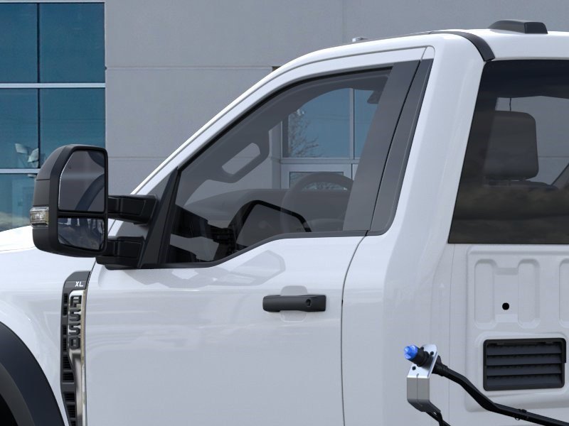New 2026 Oxford White Ford XL image 21