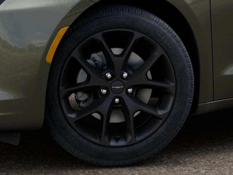 New 2027 Olive Green Pearl-Coat Exterior Paint Chrysler Limited image 4
