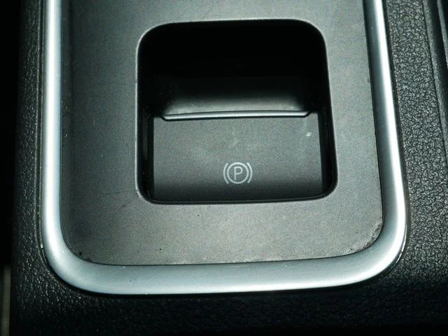Used 2018 White Ford SE image 33