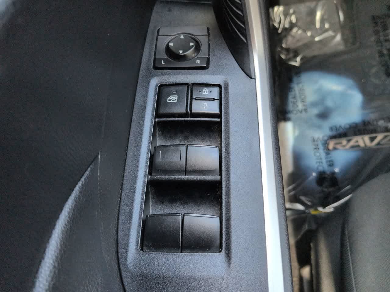 Used 2020 Magnetic Gray Metallic Toyota XLE image 21