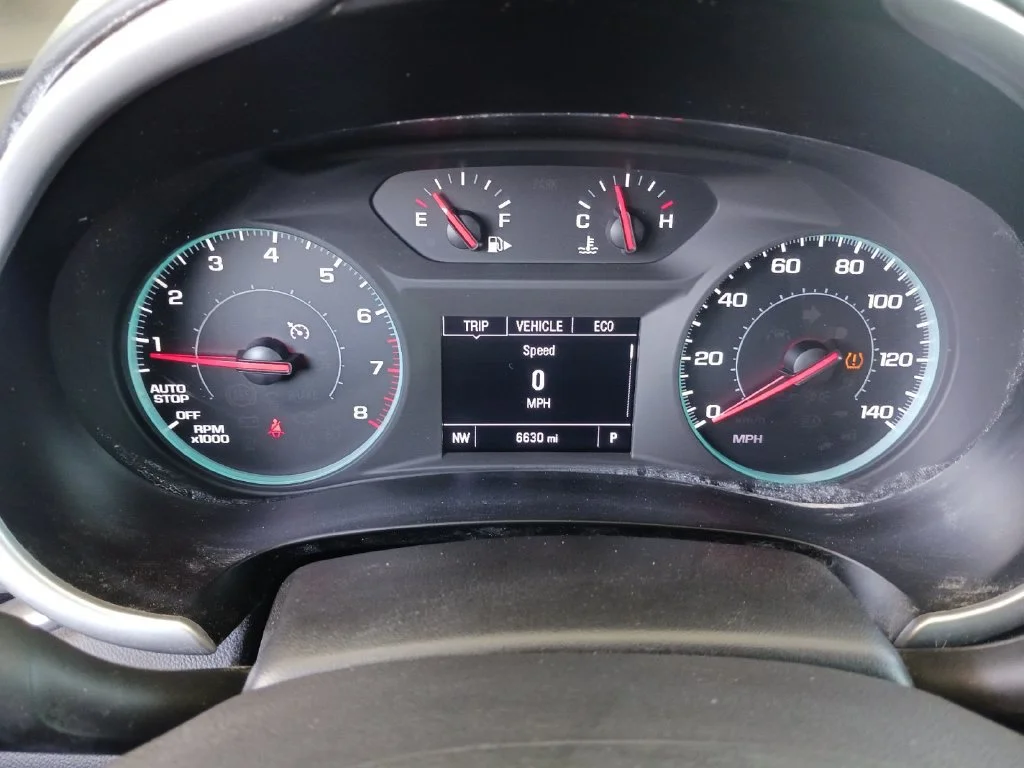 Used 2025 Mineral Gray Metallic Chevrolet LS image 17