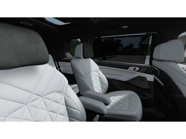New 2027 White BMW xDrive40i image 12