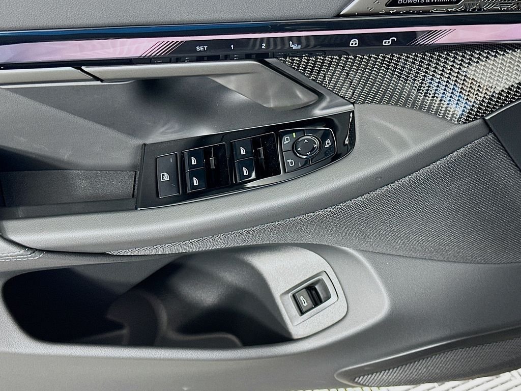 New 2027 Black Sapphire Metallic BMW 540i xDrive image 20
