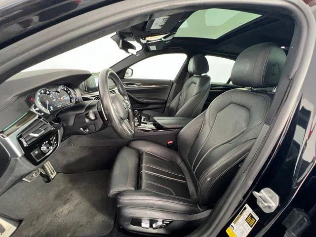 Used 2018 Black BMW 540i image 11
