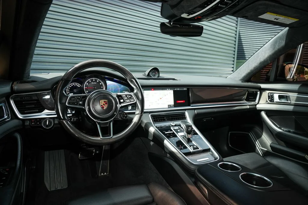 Certified Used 2018  Porsche Turbo image 29
