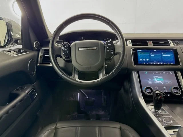 Used 2021 Silver Land Rover SE image 24