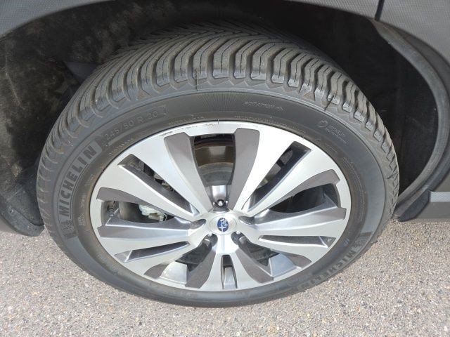 Used 2022 Crystal White Pearl Subaru Touring image 21