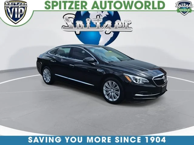 Used 2019 Black Buick Essence image 9
