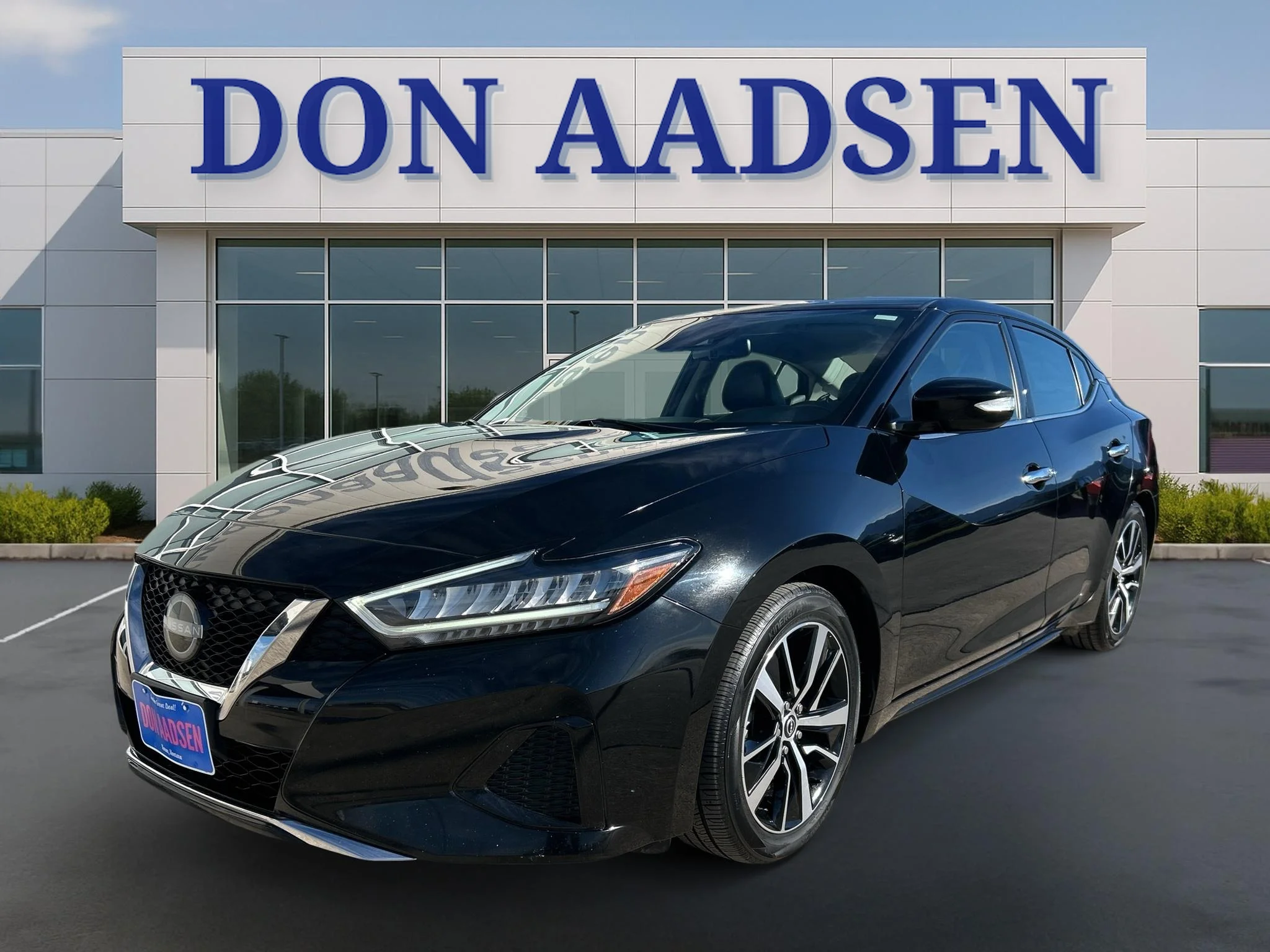2023 Nissan Maxima