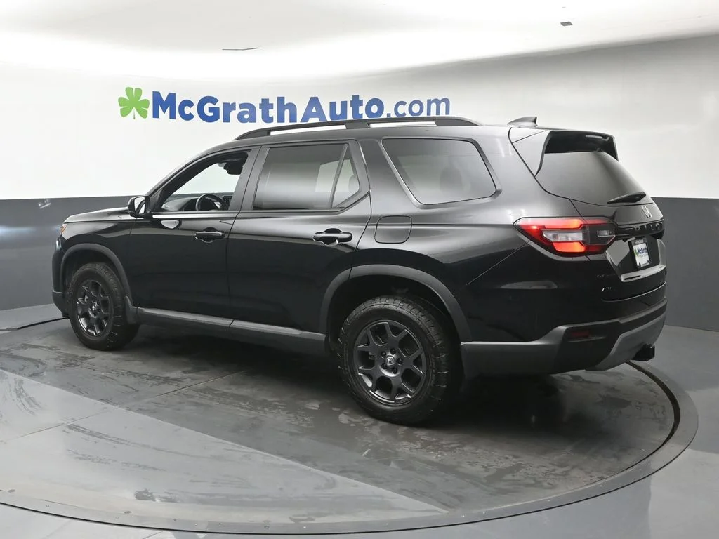 Used 2025 Black Honda TrailSport image 28