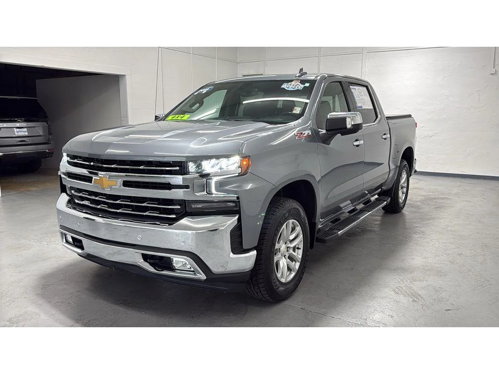 Used 2019 SATIN STEEL METALLIC Chevrolet LTZ image 14