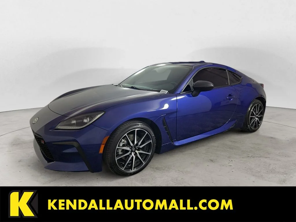 Used 2025 Blue Toyota Base image 1