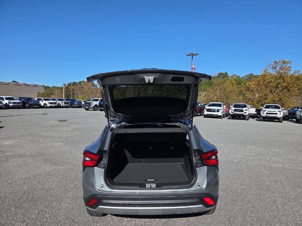 New 2026 Gray Chevrolet LT image 25