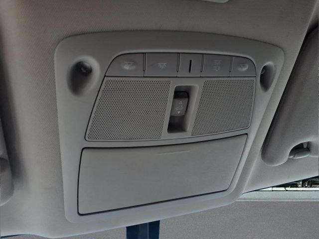Used 2015 Silver Nissan Platinum image 27