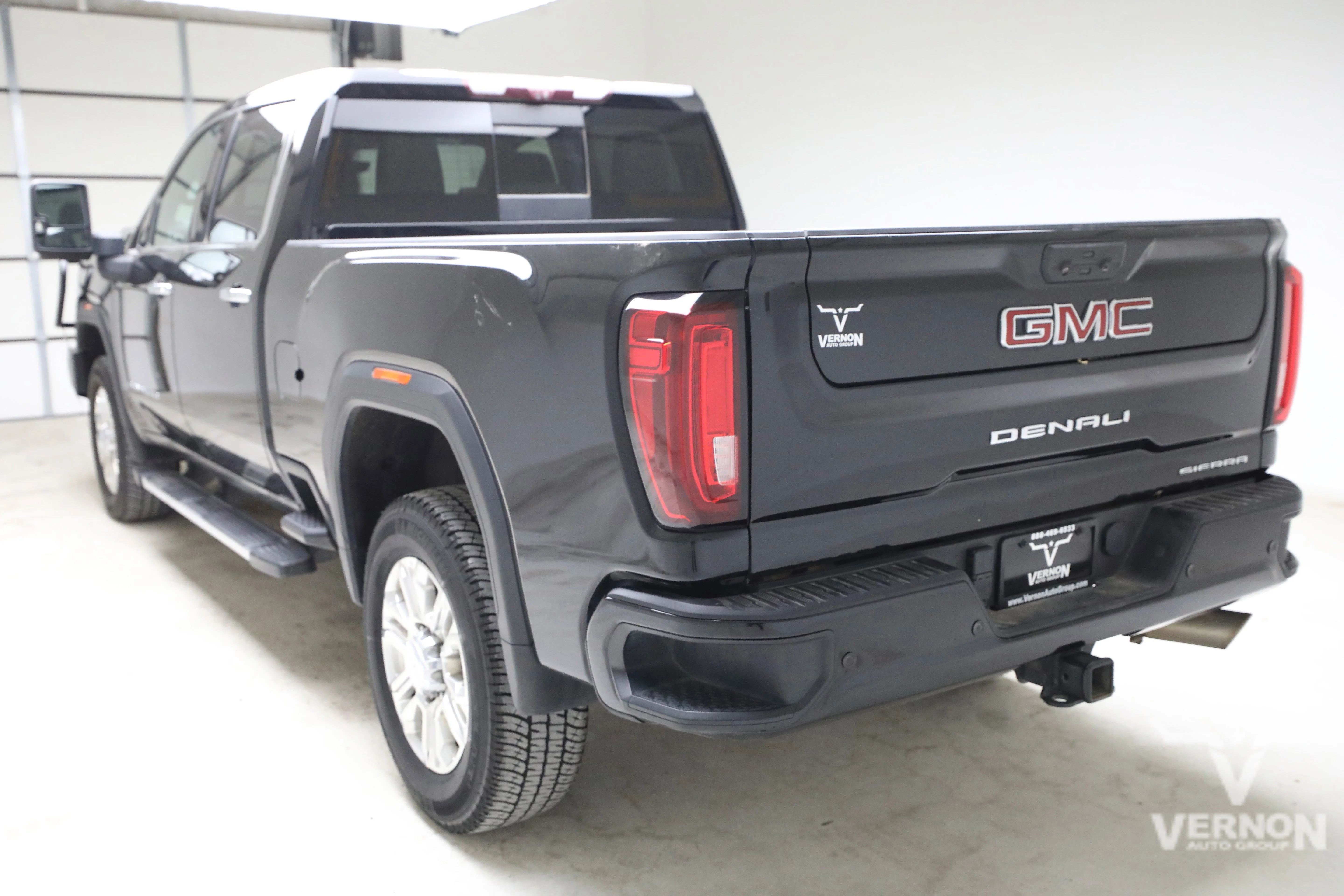 Pre-Owned 2021 GMC Sierra 2500HD Denali Crew Cab 4x4