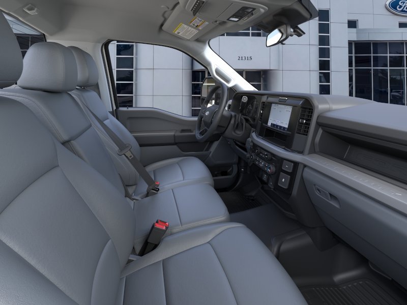 New 2025 Oxford White Ford F-450® XL image 56