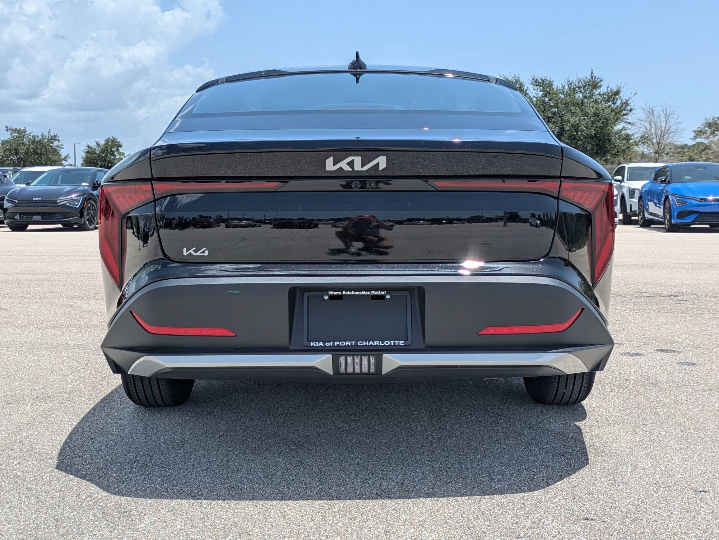 New 2026 Aurora Black Pearl Kia LXS image 6