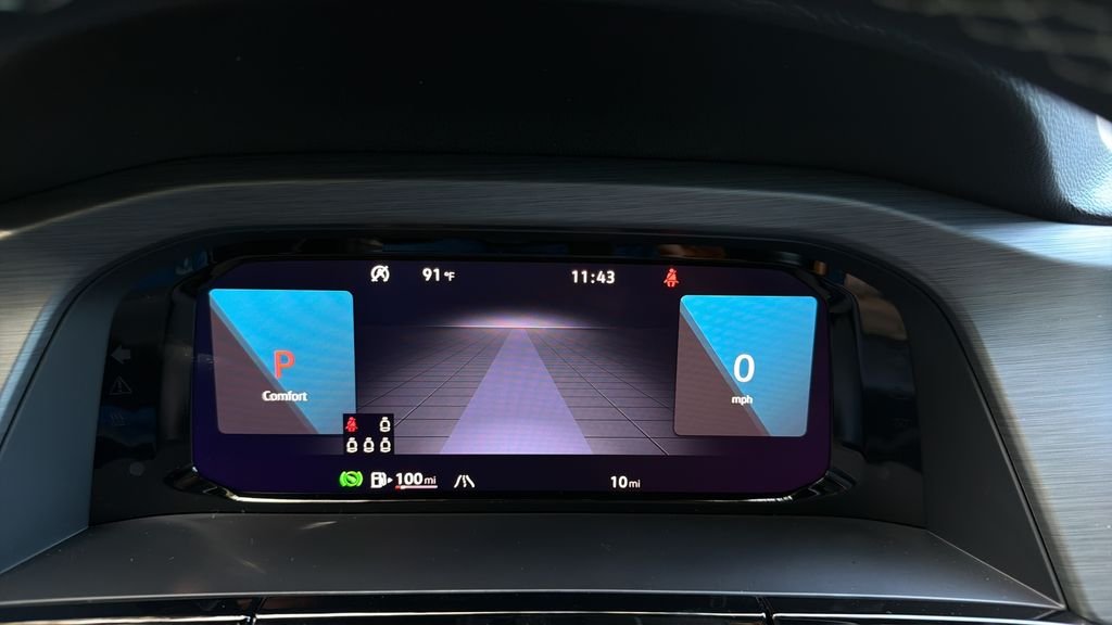 New 2026 Deep Black Pearl Volkswagen SE w/Technology image 38