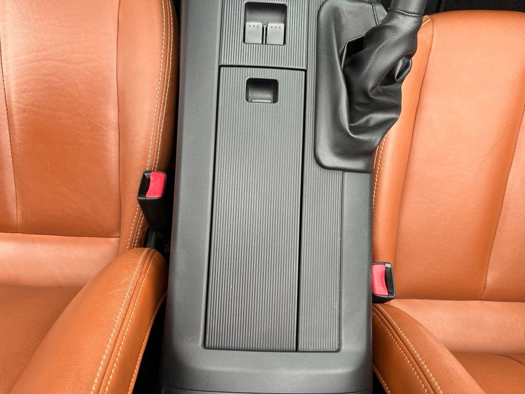 Used 2008 Black Mazda Grand Touring image 24