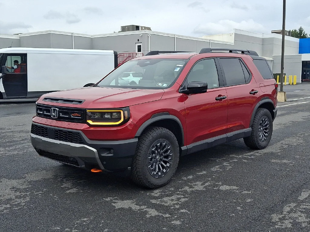 New 2026 Radiant Red Metallic II Honda TrailSport image 2