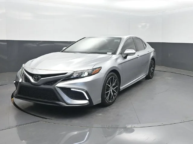 Used 2022 Silver Toyota SE image 2