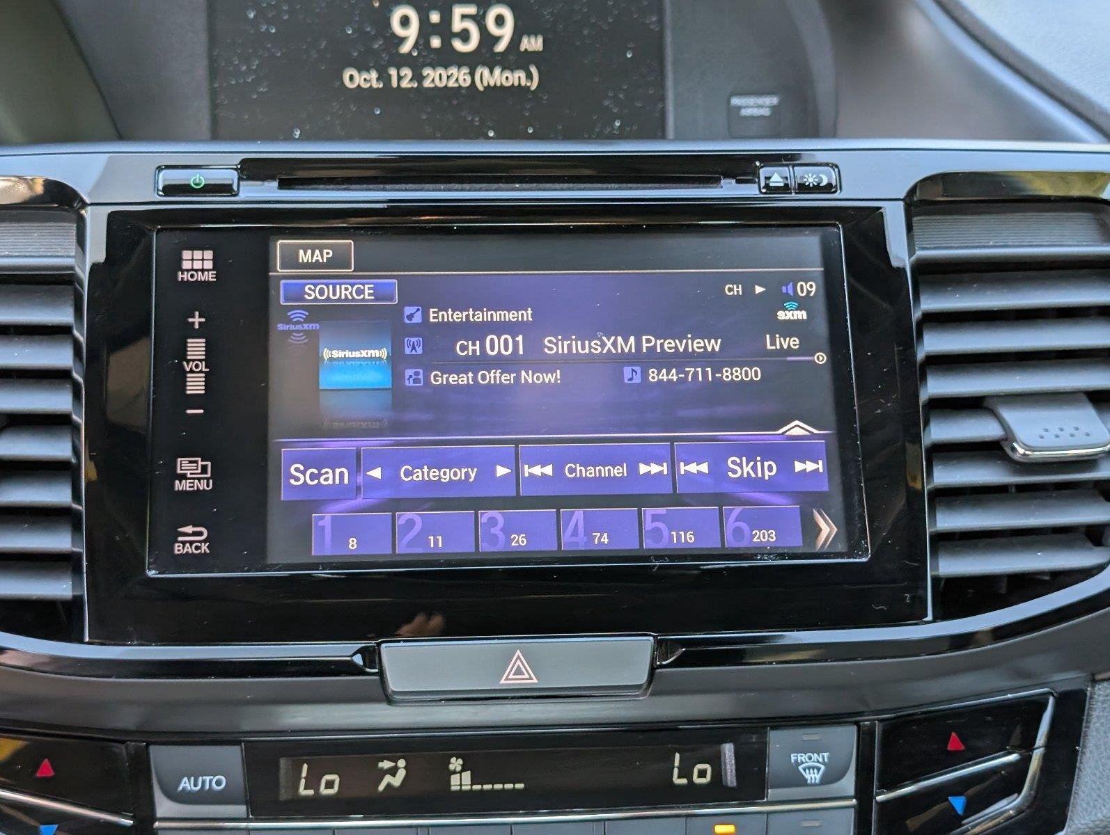 Used 2017  Honda Touring image 22
