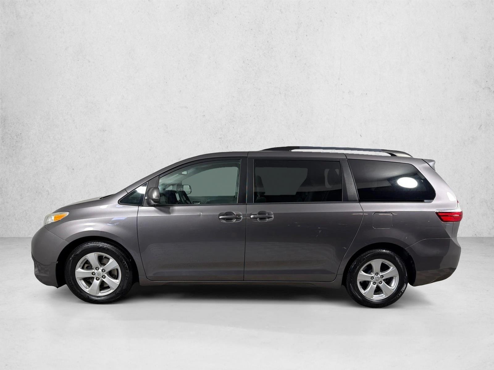 Used 2015 Predawn Gray Mica Toyota LE image 6