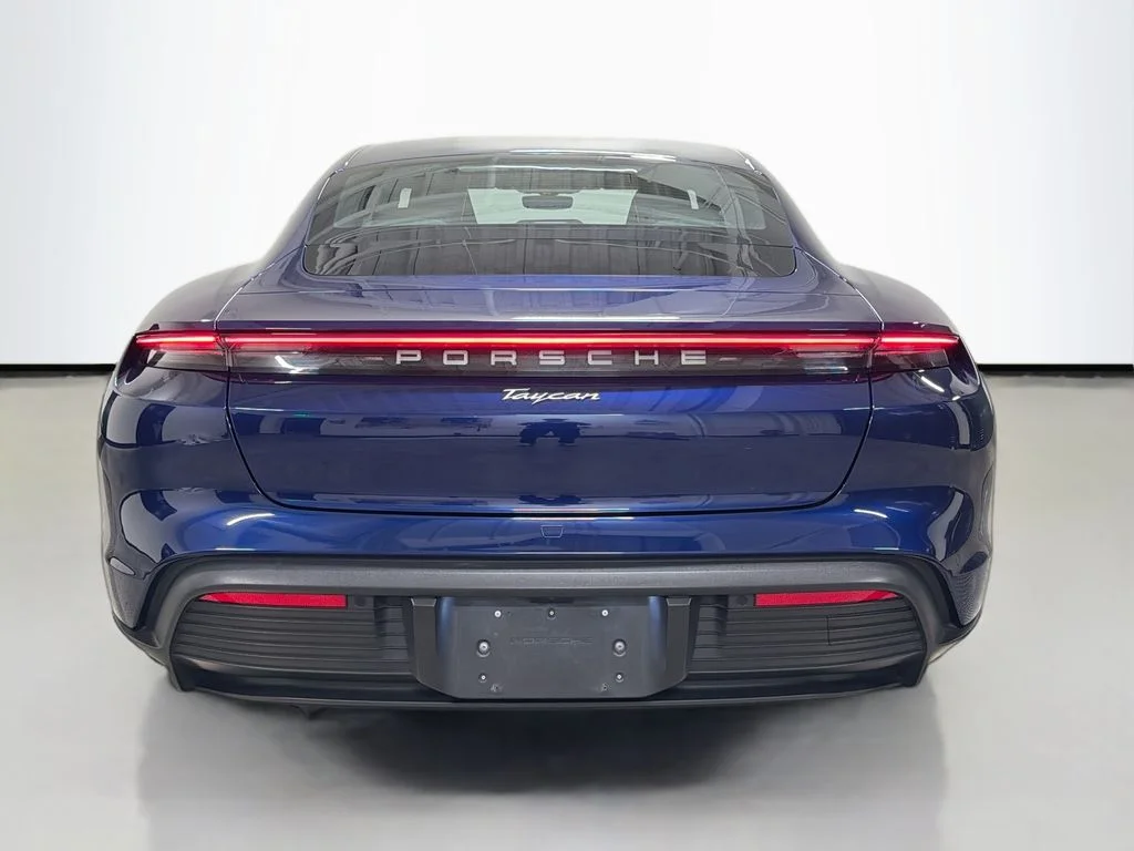 Certified Used 2021 Gentian Blue Metallic Porsche  image 10