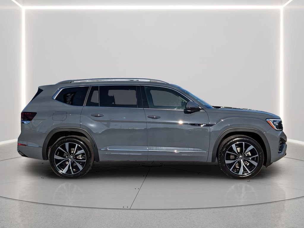 2026 Volkswagen Atlas SEL Premium R-Line - Photo 7
