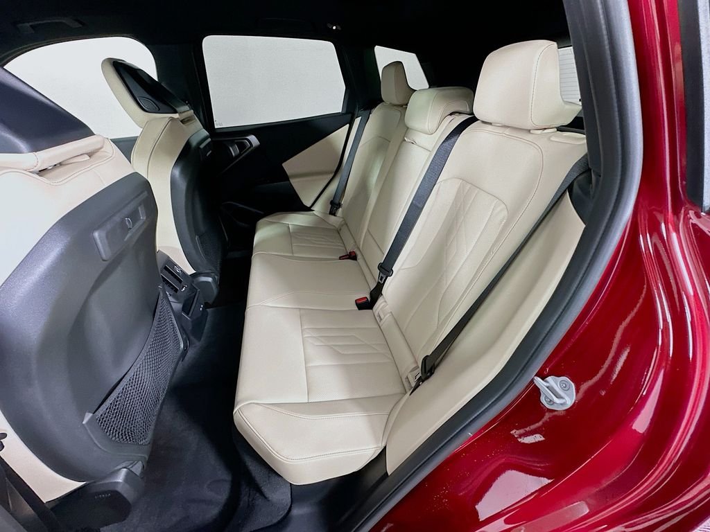 2026 BMW X3 30 - Photo 23