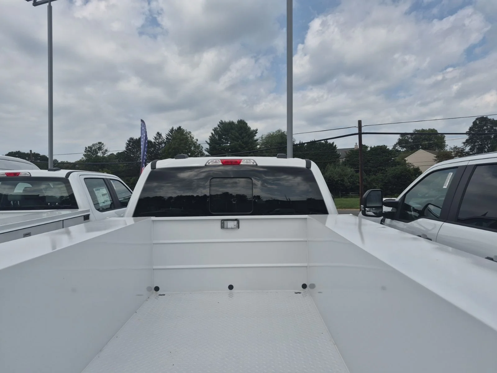New 2026 Oxford White Ford XL SERVICE BODY image 22
