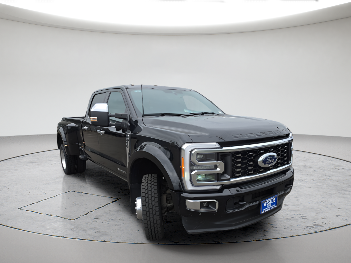 Used 2023 Agate Black Metallic Ford Platinum image 8