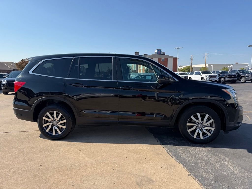 Used 2020 Black Honda EX-L image 4