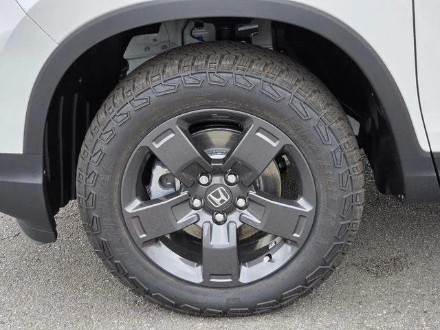 New 2026 Platinum White Pearl Honda TrailSport image 8