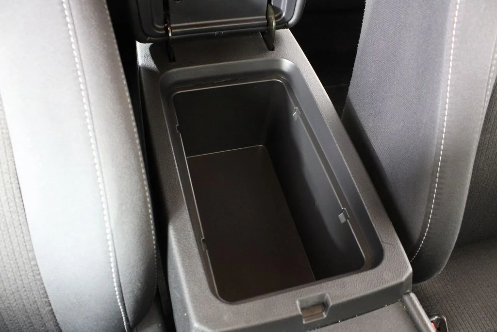 2025 Nissan Altima SV - Photo 18