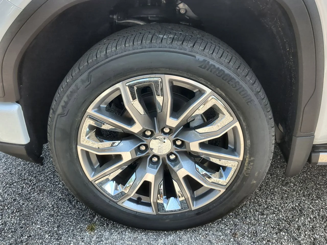 New 2026 Glacier White Tricoat GMC Denali image 34