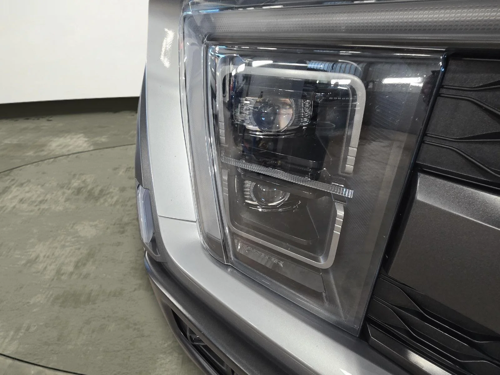 Used 2023 Iconic Silver Ford Raptor image 60