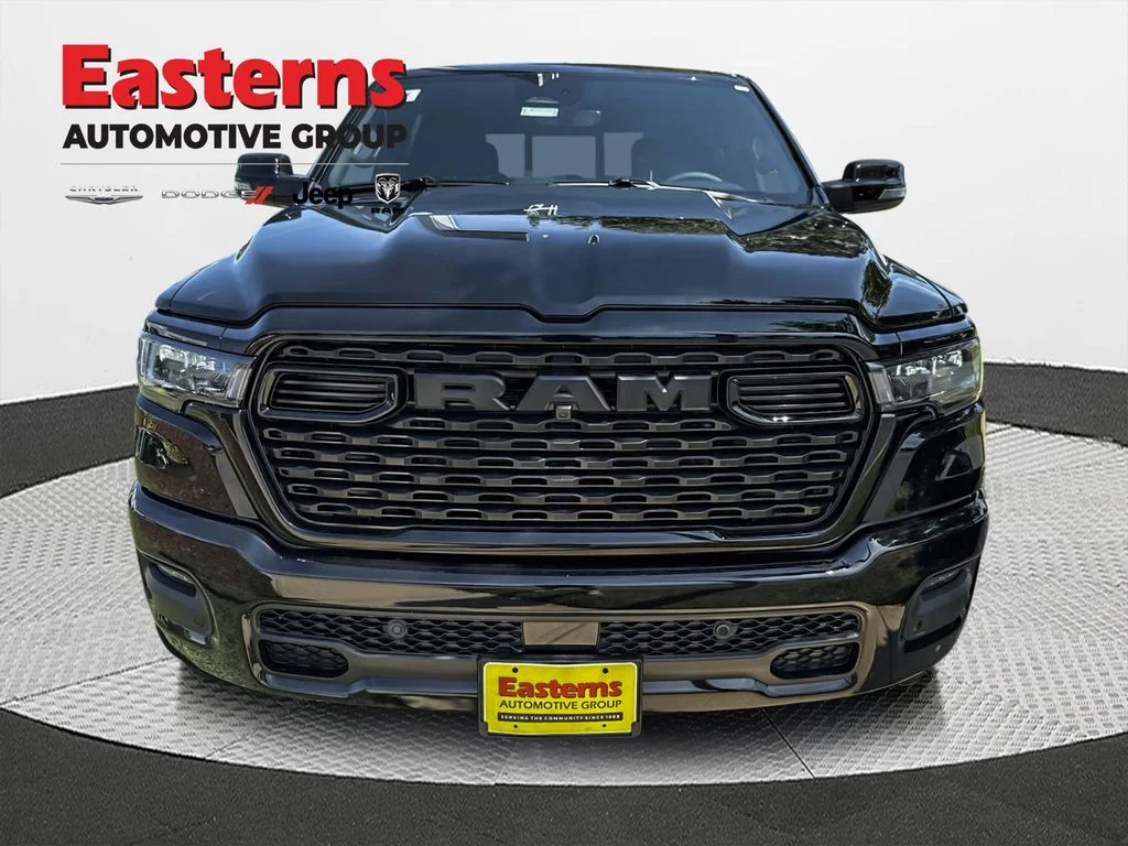 New 2027 Diamond Black Crystal Pearl-Coat Exterior Paint RAM Big Horn/Lone Star image 2