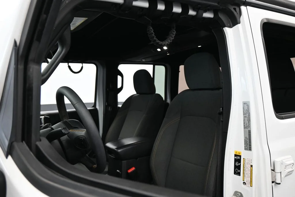 Used 2024 Bright White Clearcoat Jeep Sport S image 10