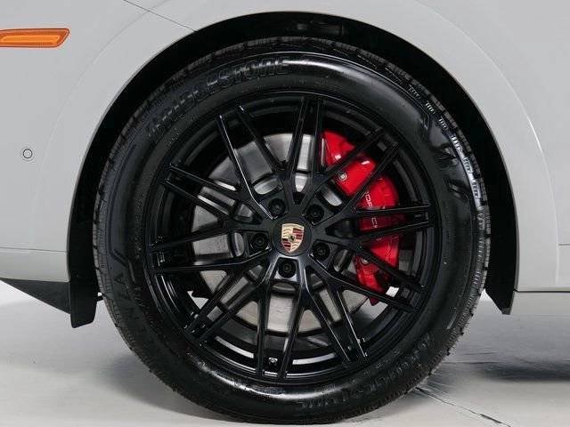 New 2026 Chalk Porsche GTS image 35