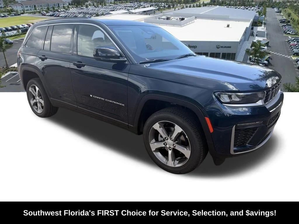 New 2026 Fathom Blue Pearl-Coat Exterior Paint Jeep Limited image 2
