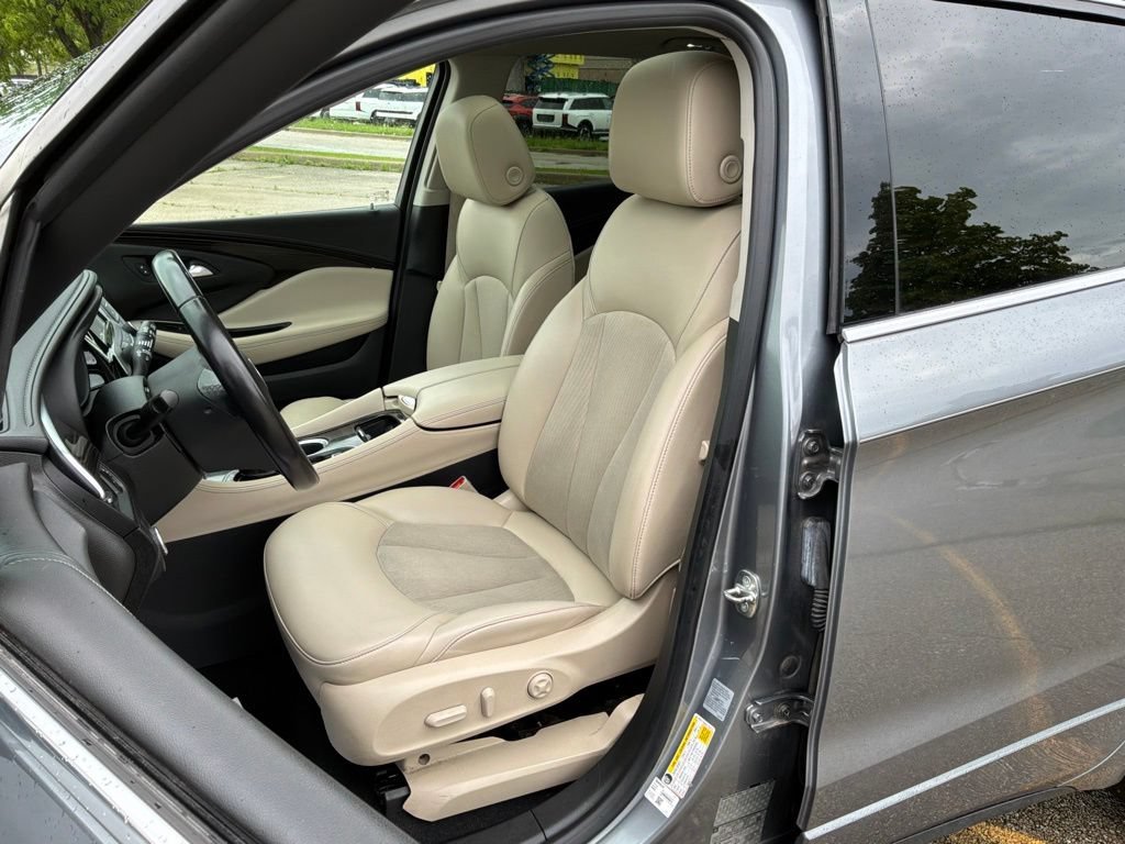 Used 2020 SATIN STEEL METALLIC Buick Preferred image 9