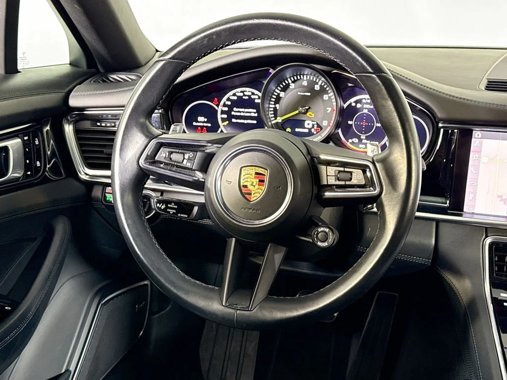 Used 2021 Dolomite Porsche 4S image 13