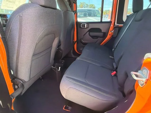 New 2026 Joose Exterior Paint Jeep Sport S image 16