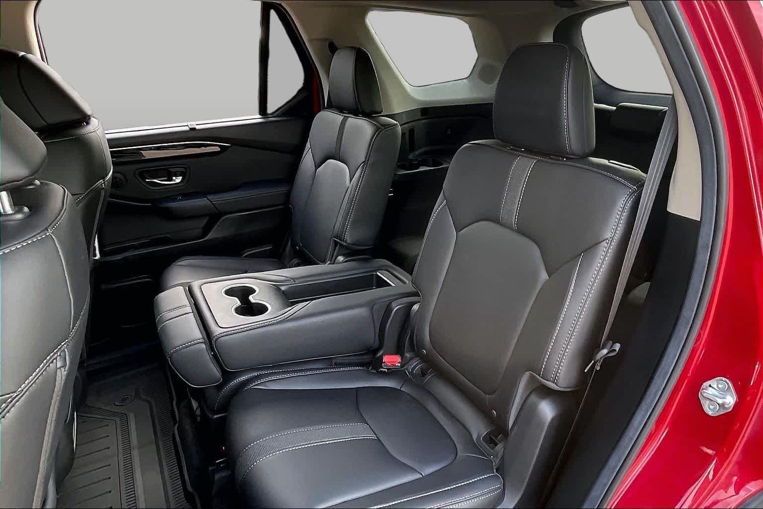 Used 2025 Radiant Red Metallic II Honda Touring image 20